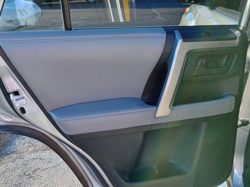 Used 2011 Toyota 4Runner SR5 image 18