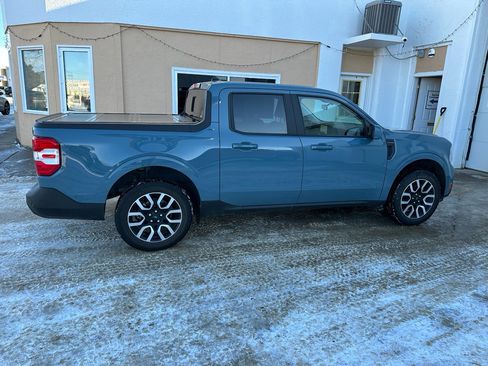 Used 2022 Ford Maverick Lariat w/ Lariat Luxury Package image 4