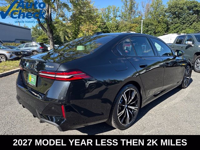 Used 2027 BMW 530i xDrive w/ M Sport Package AWD/4WD image 20