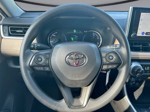 Certified 2025 Toyota RAV4 LE AWD/4WD image 14