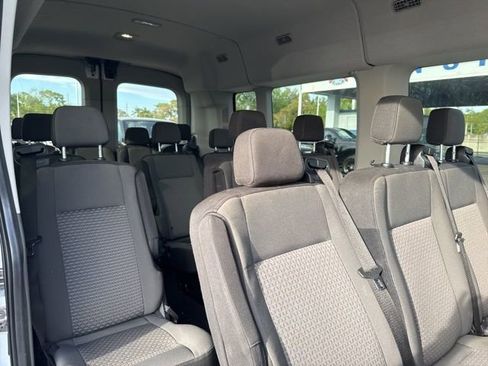 Used 2024 Ford Transit 350 XLT image 9