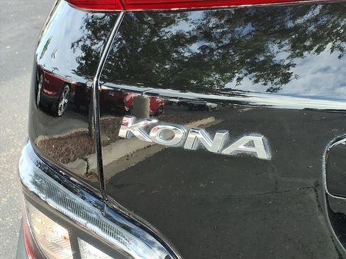 Certified 2023 Hyundai Kona SEL w/ Convenience Package image 10