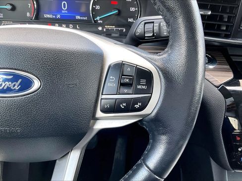 Used 2021 Ford Explorer Limited w/ Equipment Group 301A RWD image 22