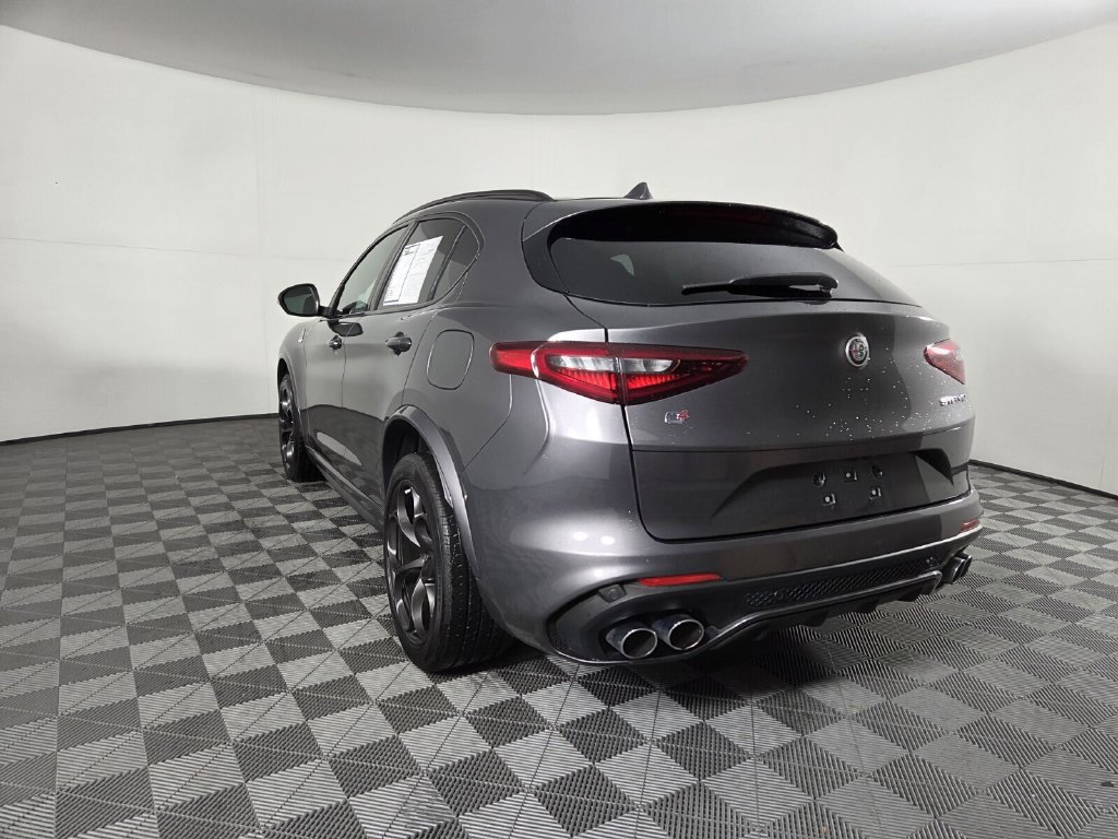 Used 2022 Alfa Romeo Stelvio Quadrifoglio w/ Active Assist Plus Package AWD/4WD image 7
