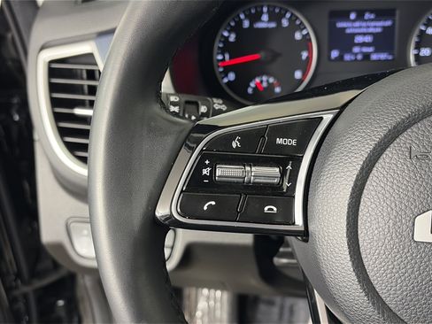 Certified 2023 Kia Seltos Nightfall Edition image 30