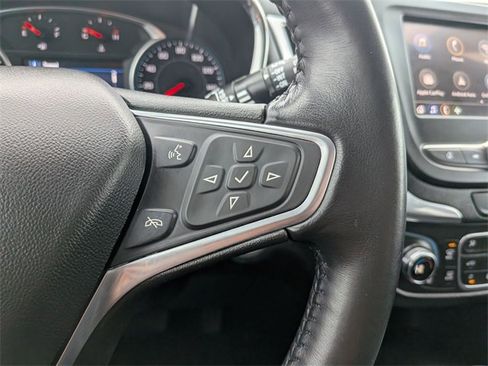 Used 2022 Chevrolet Equinox LT image 14