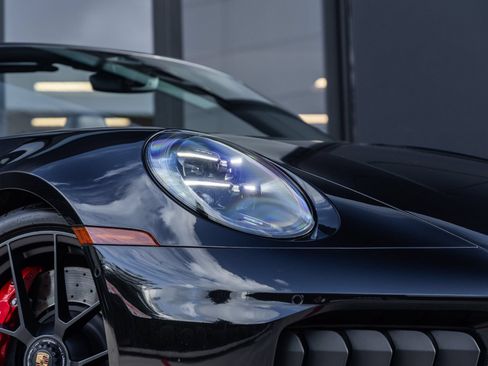 Certified 2026 Porsche 911 Carrera 4 GTS AWD/4WD image 24