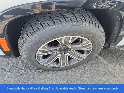 Used 2024 Jeep Wagoneer L Series II w/ Flexible Seating Group image 9