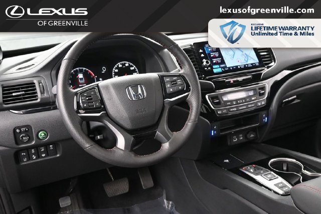 Used 2025 Honda Ridgeline Black Edition image 26