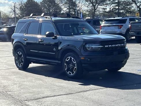 Certified 2023 Ford Bronco Sport Outer Banks w/ Tech Package AWD/4WD image 7