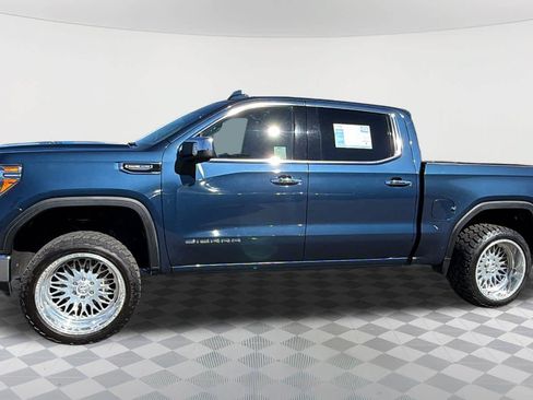 Used 2019 GMC Sierra 1500 SLT w/ SLT Convenience Package AWD/4WD image 8