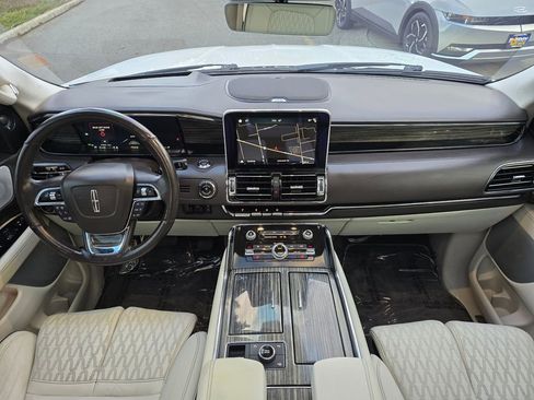 Used 2019 Lincoln Navigator Black Label w/ Cargo Package image 21