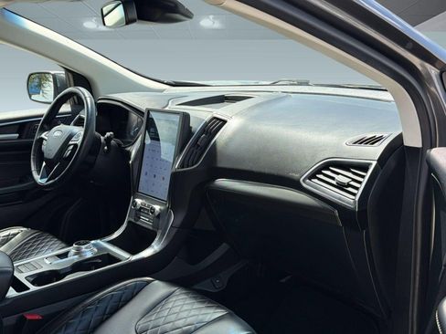 Used 2023 Ford Edge Titanium AWD/4WD image 28
