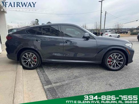 Used 2022 BMW X6 M50i w/ Executive Package image 5