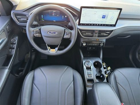 New 2025 Ford Escape Base w/ PHEV Premium Package image 9