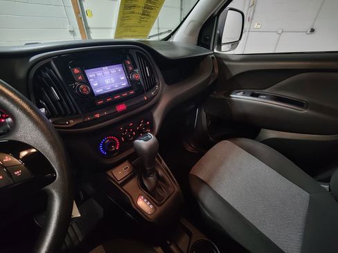 Used 2021 RAM ProMaster City Tradesman image 27