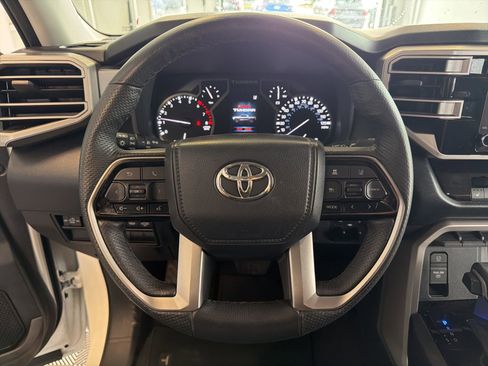 Used 2023 Toyota Tundra SR5 w/ SR5 Premium Package RWD image 15