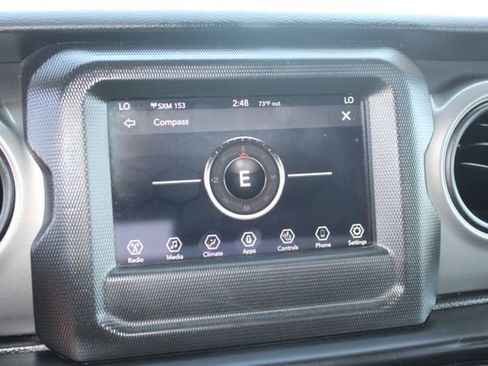Used 2022 Jeep Wrangler Unlimited Sport AWD/4WD image 22