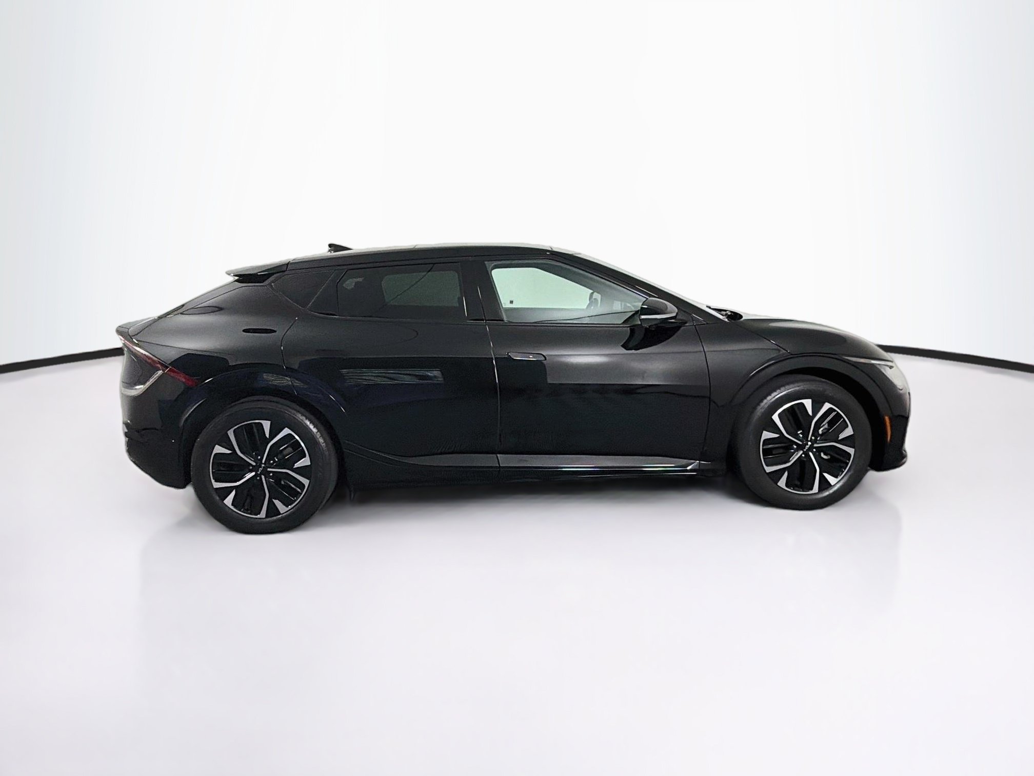Used 2024 Kia EV6 GT-Line RWD image 10