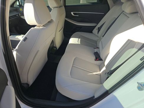 New 2025 Hyundai Sonata SEL image 17