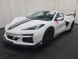 Used 2024 Chevrolet Corvette Z06 w/ Z07 Performance Package RWD video 1