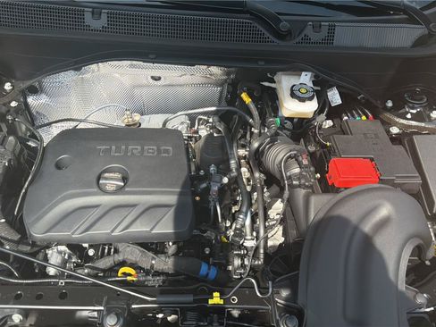 New 2026 Buick Encore GX Sport Touring w/ Advanced Technology Package AWD/4WD image 19
