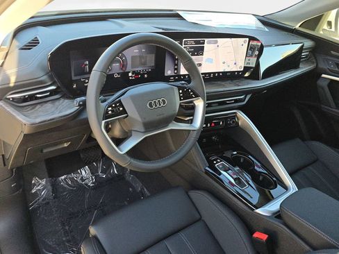 New 2026 Audi Q5 Premium Plus AWD/4WD image 16