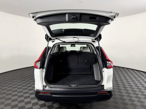 Used 2023 Honda CR-V LX image 12