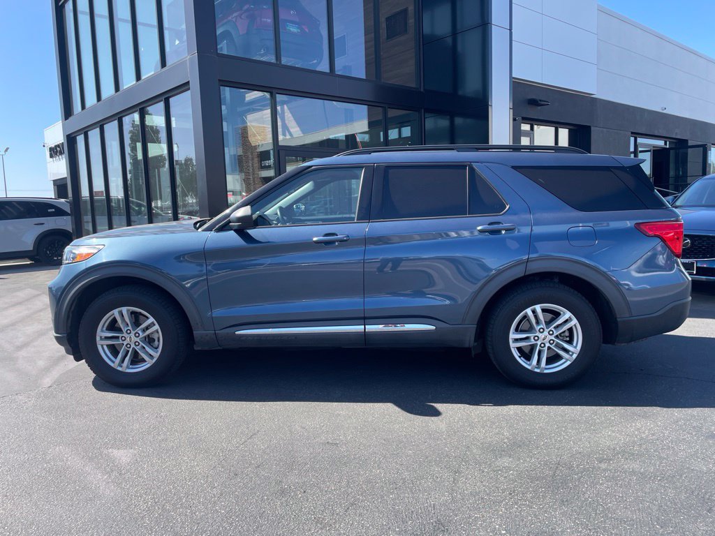 Used 2020 Ford Explorer XLT AWD/4WD image 1