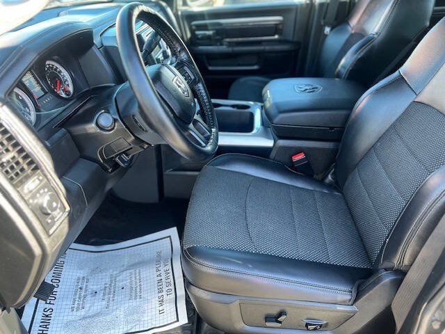 Used 2018 RAM 2500 Big Horn w/ Sport Appearance Group AWD/4WD image 9