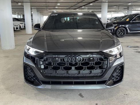 Used 2024 Audi SQ8 Premium Plus AWD/4WD image 3