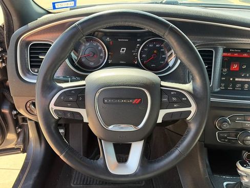 Used 2016 Dodge Charger SXT w/ AWD Plus Group image 18