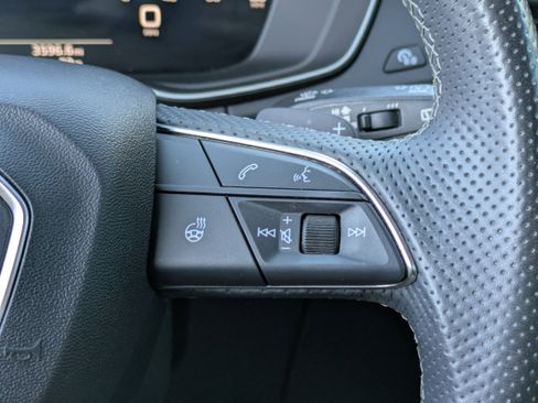 Used 2023 Audi SQ5 Premium Plus image 25