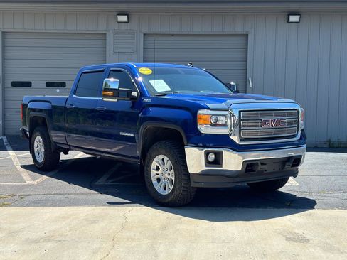 Used 2014 GMC Sierra 1500 SLE w/ SLE Value Package AWD/4WD image 8