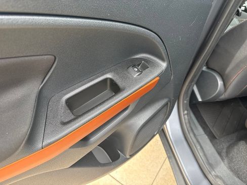 Used 2021 Ford EcoSport SE w/ SE Appearance Package FWD image 8