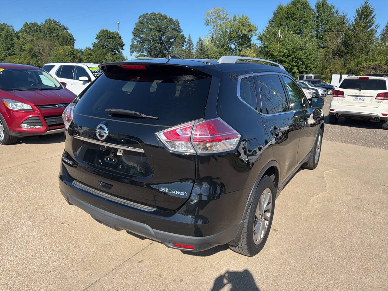 Used 2015 Nissan Rogue SL w/ SL Premium Package AWD/4WD image 4