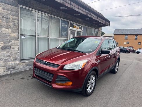 Used 2014 Ford Escape S image 2