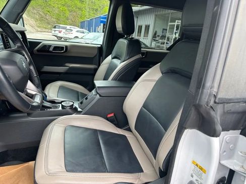 Used 2023 Ford Bronco Wildtrak AWD/4WD image 27