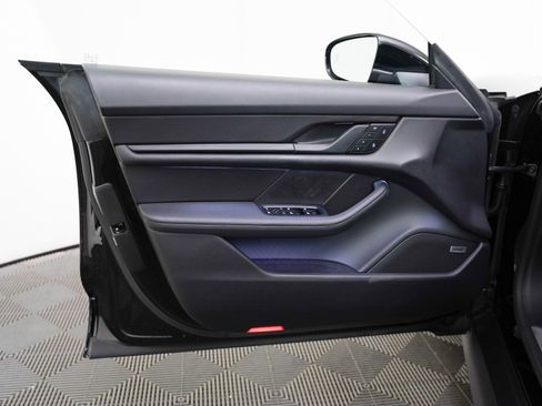 Certified 2022 Porsche Taycan 4S image 22