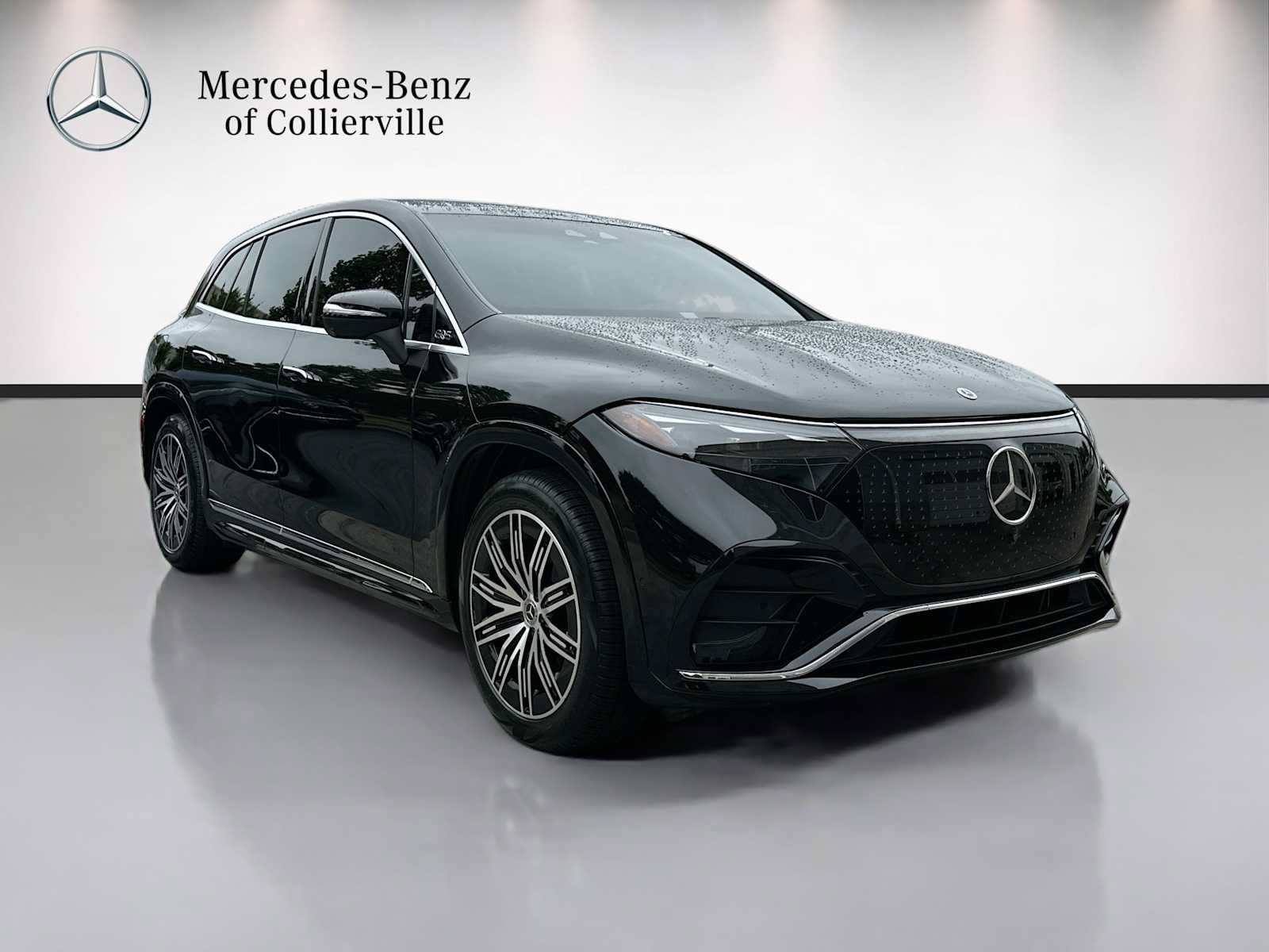 Used 2023 Mercedes-Benz EQS 580 4MATIC SUV image 3