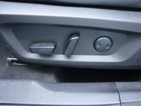 Used 2024 Mitsubishi Outlander SE Black Edition image 26