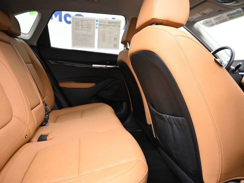 Used 2024 Kia Seltos SX image 8