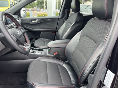 Used 2025 Ford Escape ST-Line Select image 5