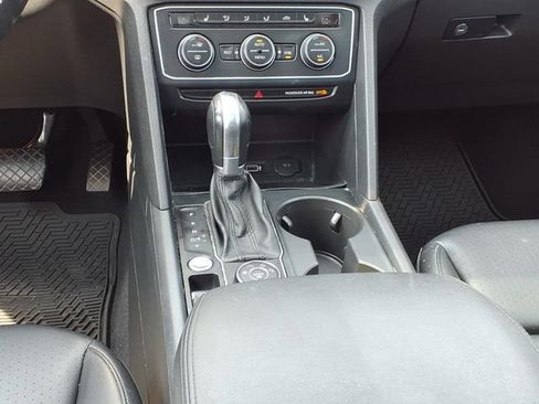 Used 2019 Volkswagen Atlas SE AWD/4WD image 16