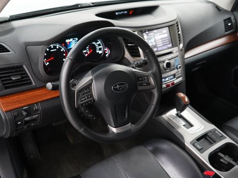 Used 2014 Subaru Outback 3.6R Limited AWD/4WD image 20
