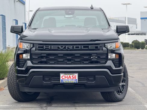 New 2026 Chevrolet Silverado 1500 Custom image 2
