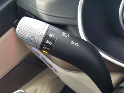 Used 2021 Genesis G80 2.5T w/ Prestige Package image 28