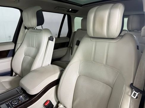 Used 2020 Land Rover Range Rover HSE AWD/4WD image 6