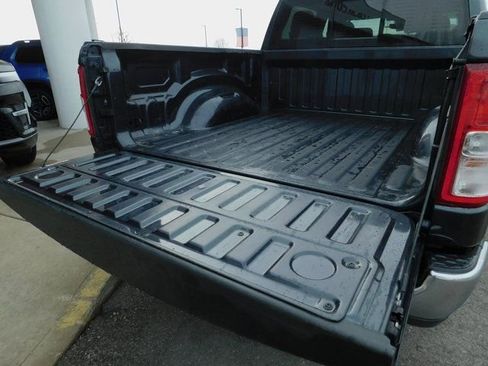 Used 2019 RAM 1500 Big Horn image 34