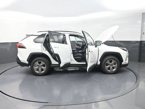 Certified 2025 Toyota RAV4 XLE FWD image 46